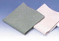 Antistatic wipe cloth, 30 x 30 cm (12 x 12 inches).